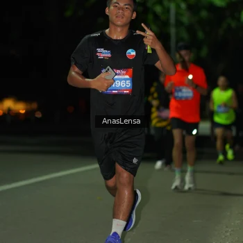 Runner Photo 3674384