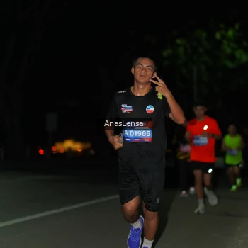 Runner Photo 3674390