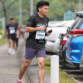 Runner Photo 3674416