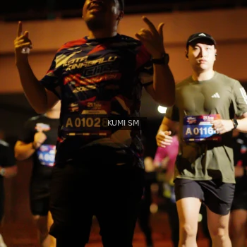 Runner Photo 3674459