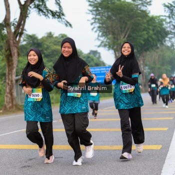 Runner Photo 3674460