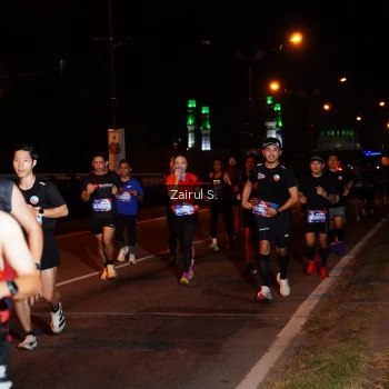 Runner Photo 3674503