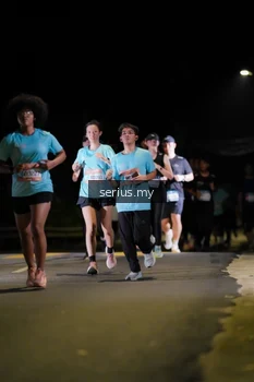 Runner Photo 3674518