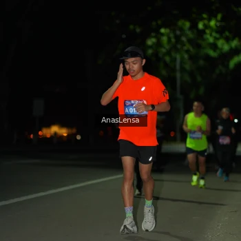 Runner Photo 3674522