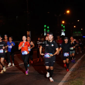 Runner Photo 3674535