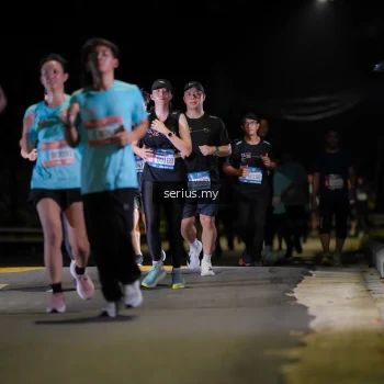 Runner Photo 3674540