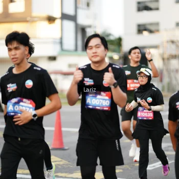 Runner Photo 3674545