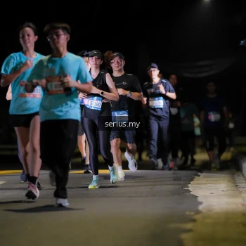 Runner Photo 3674555