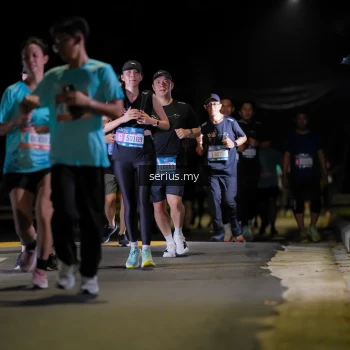 Runner Photo 3674565