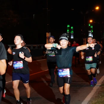Runner Photo 3674567