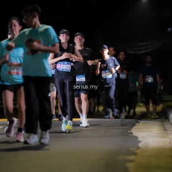Runner Photo 3674570