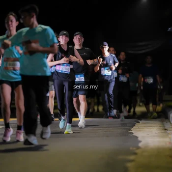 Runner Photo 3674573