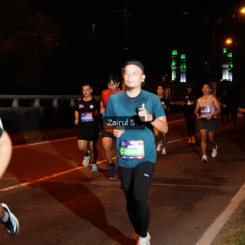 Runner Photo 3674593