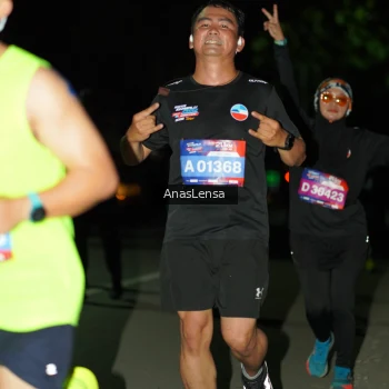 Runner Photo 3674598