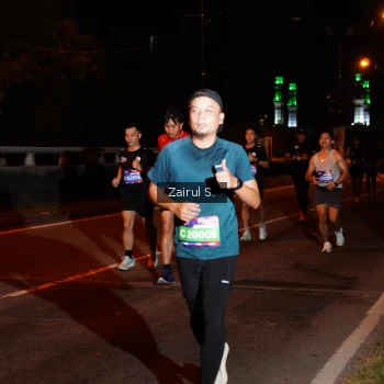 Runner Photo 3674603