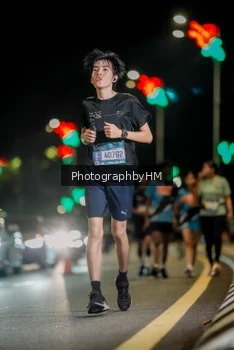 Runner Photo 3674630