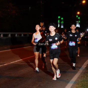 Runner Photo 3674657