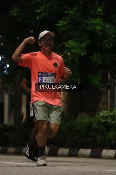 Runner Photo 3674659