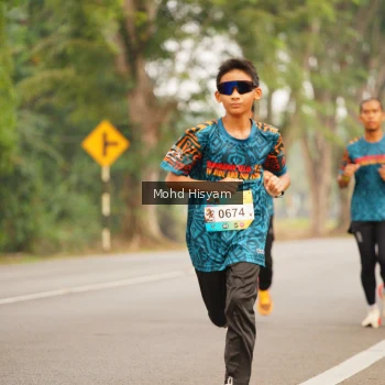 Runner Photo 3674666