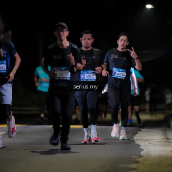 Runner Photo 3674669