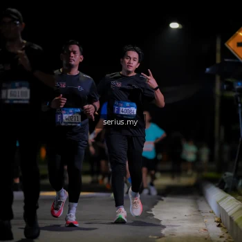 Runner Photo 3674683