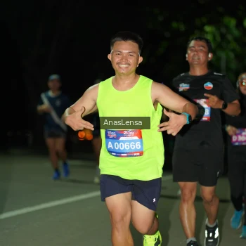 Runner Photo 3674698