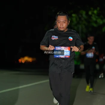 Runner Photo 3674707