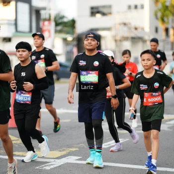 Runner Photo 3674752