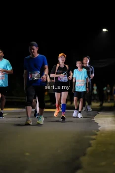 Runner Photo 3674760