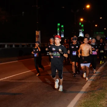 Runner Photo 3674762
