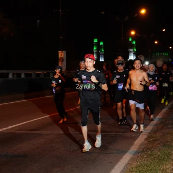 Runner Photo 3674768