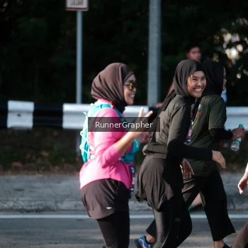 Runner Photo 3674773