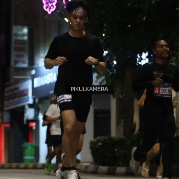Runner Photo 3674782