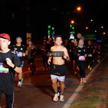 Runner Photo 3674793