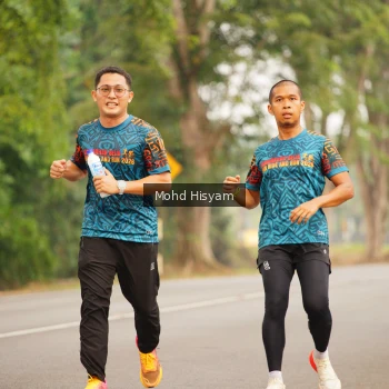 Runner Photo 3674882