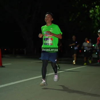 Runner Photo 3674898