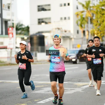 Runner Photo 3674901