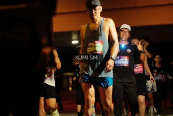 Runner Photo 3674925