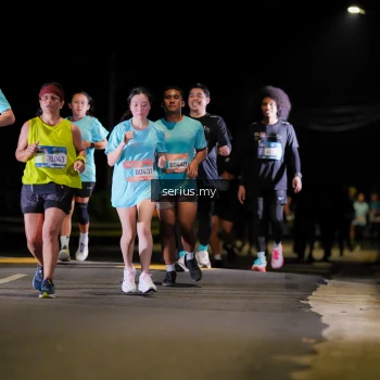 Runner Photo 3674933