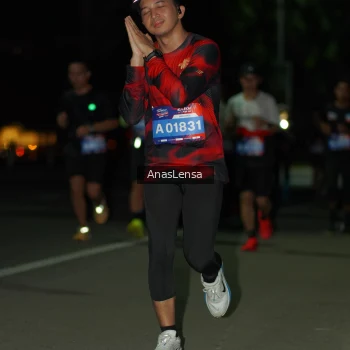 Runner Photo 3674995