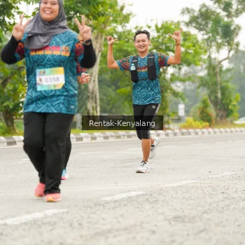 Runner Photo 3674996