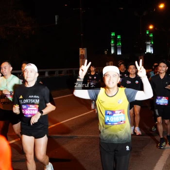 Runner Photo 3675015