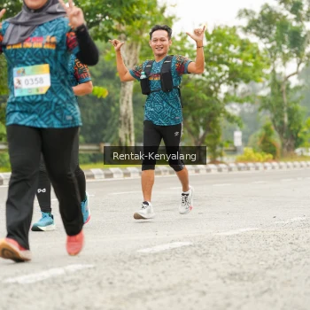 Runner Photo 3675105