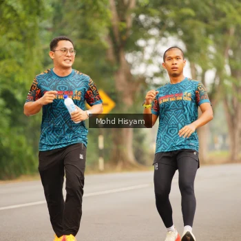 Runner Photo 3675122