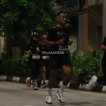 Runner Photo 3675126