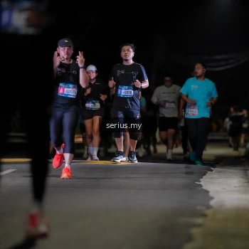 Runner Photo 3675129