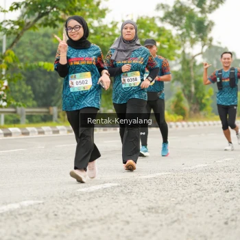 Runner Photo 3675196