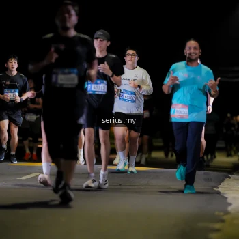 Runner Photo 3675202