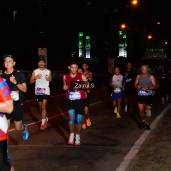 Runner Photo 3675235