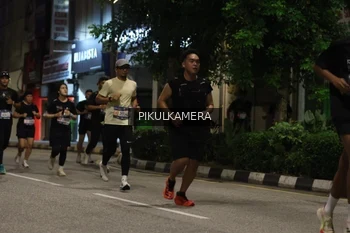 Runner Photo 3675252